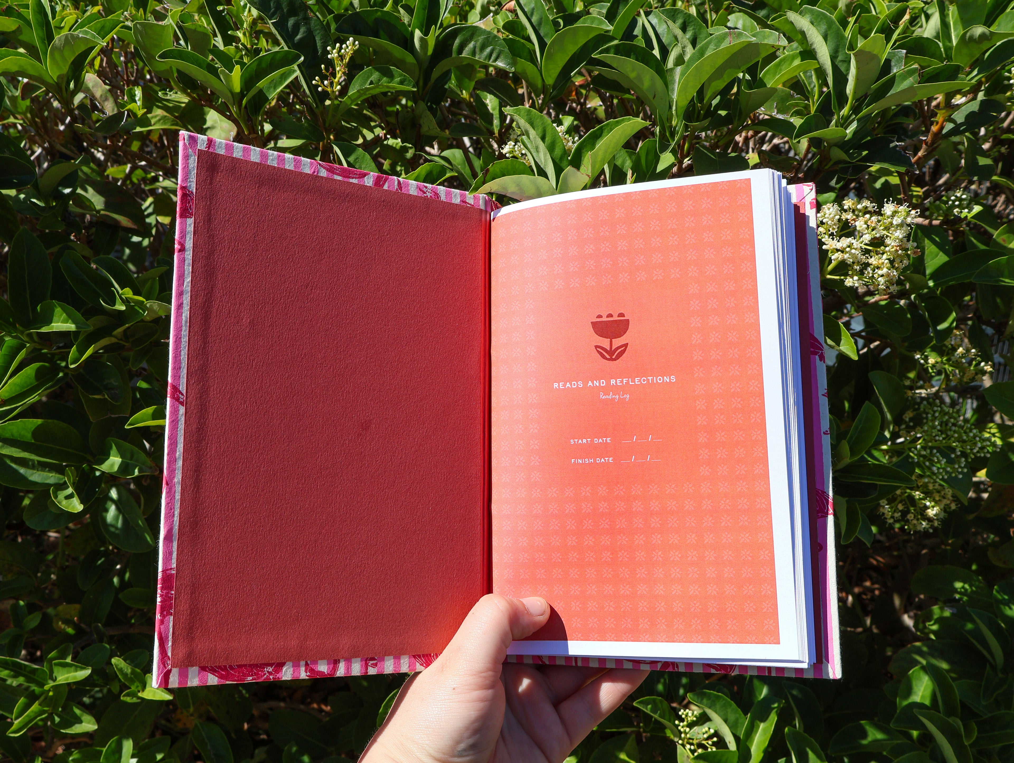 Flamingo Reading Log