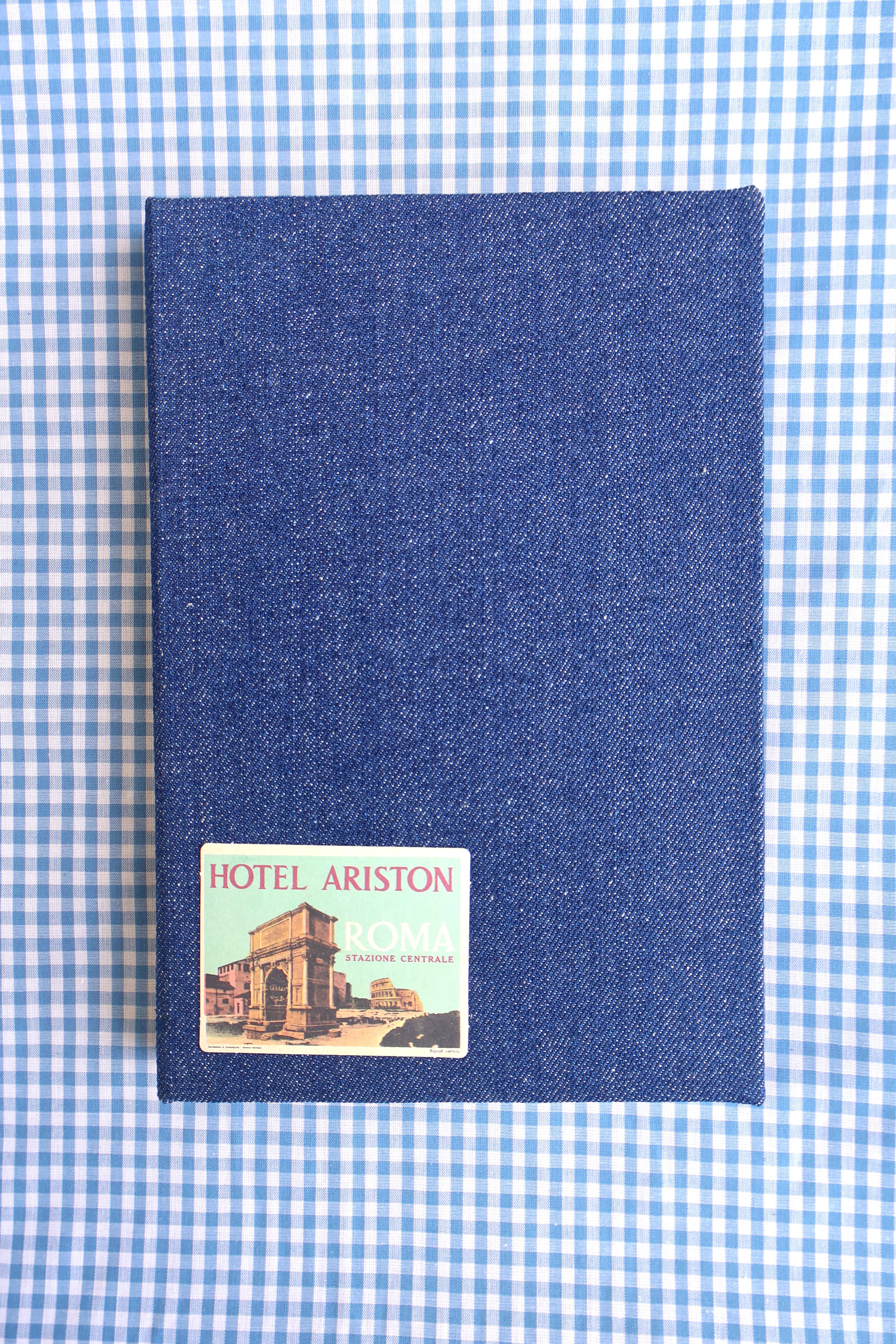 Denim Reading Log - Roma