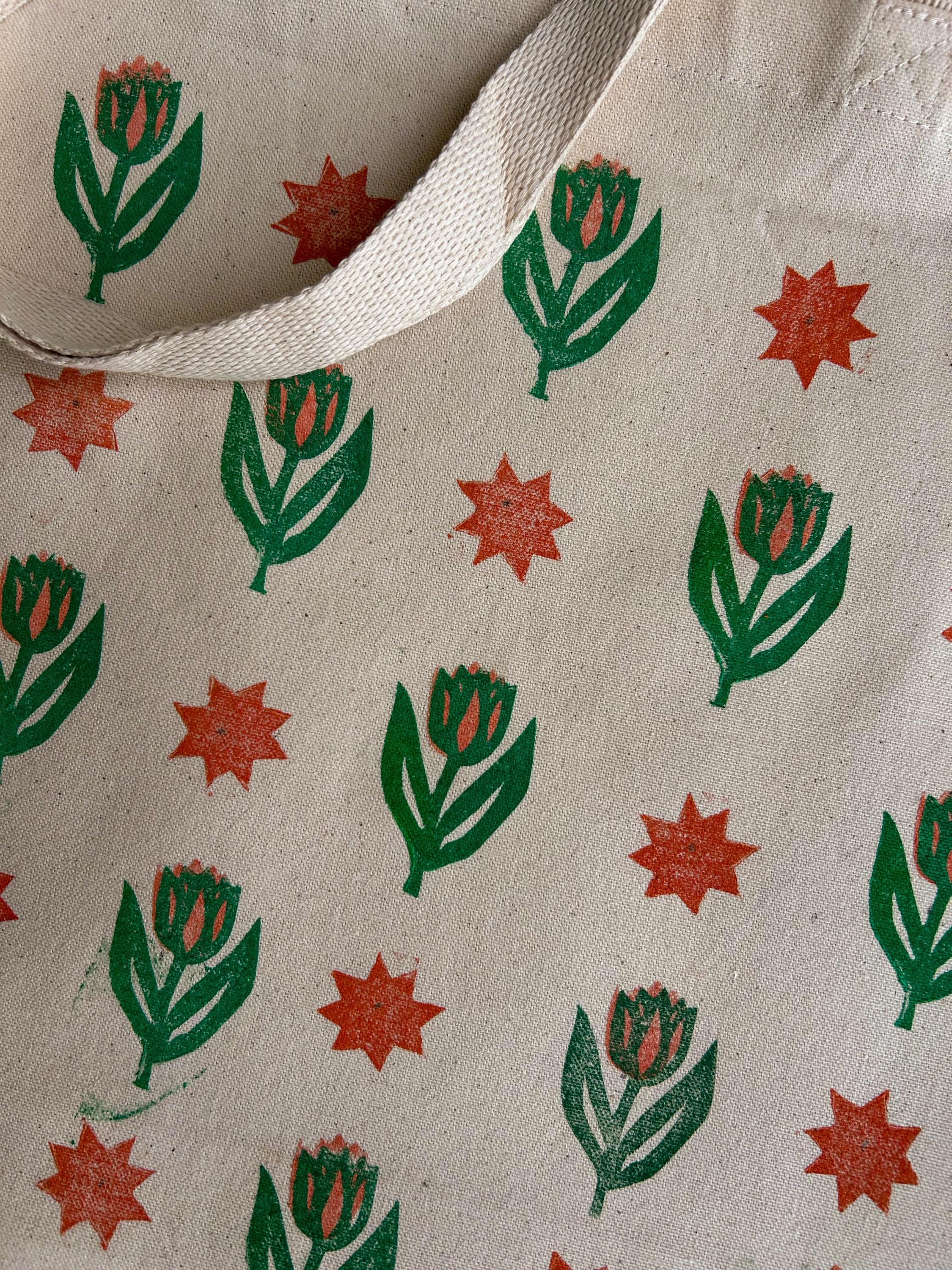 Tulip Tote Bag