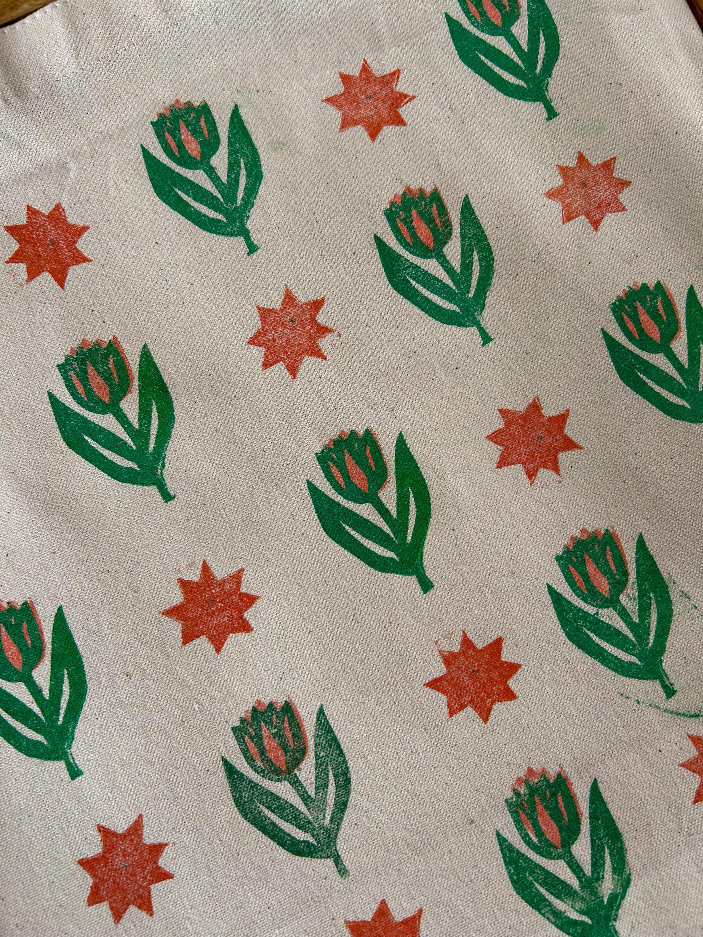 Tulip Tote Bag