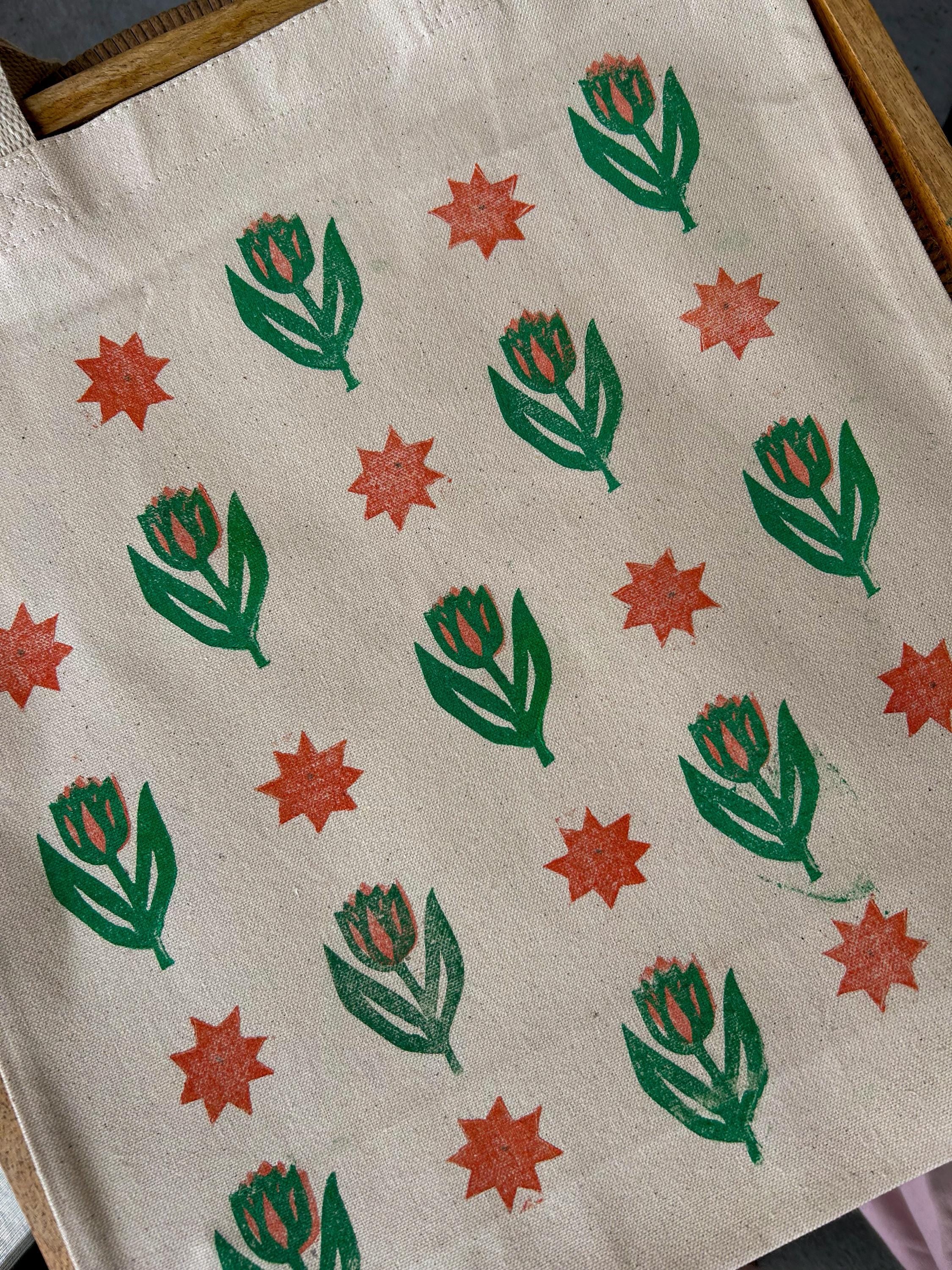 Tulip Tote Bag