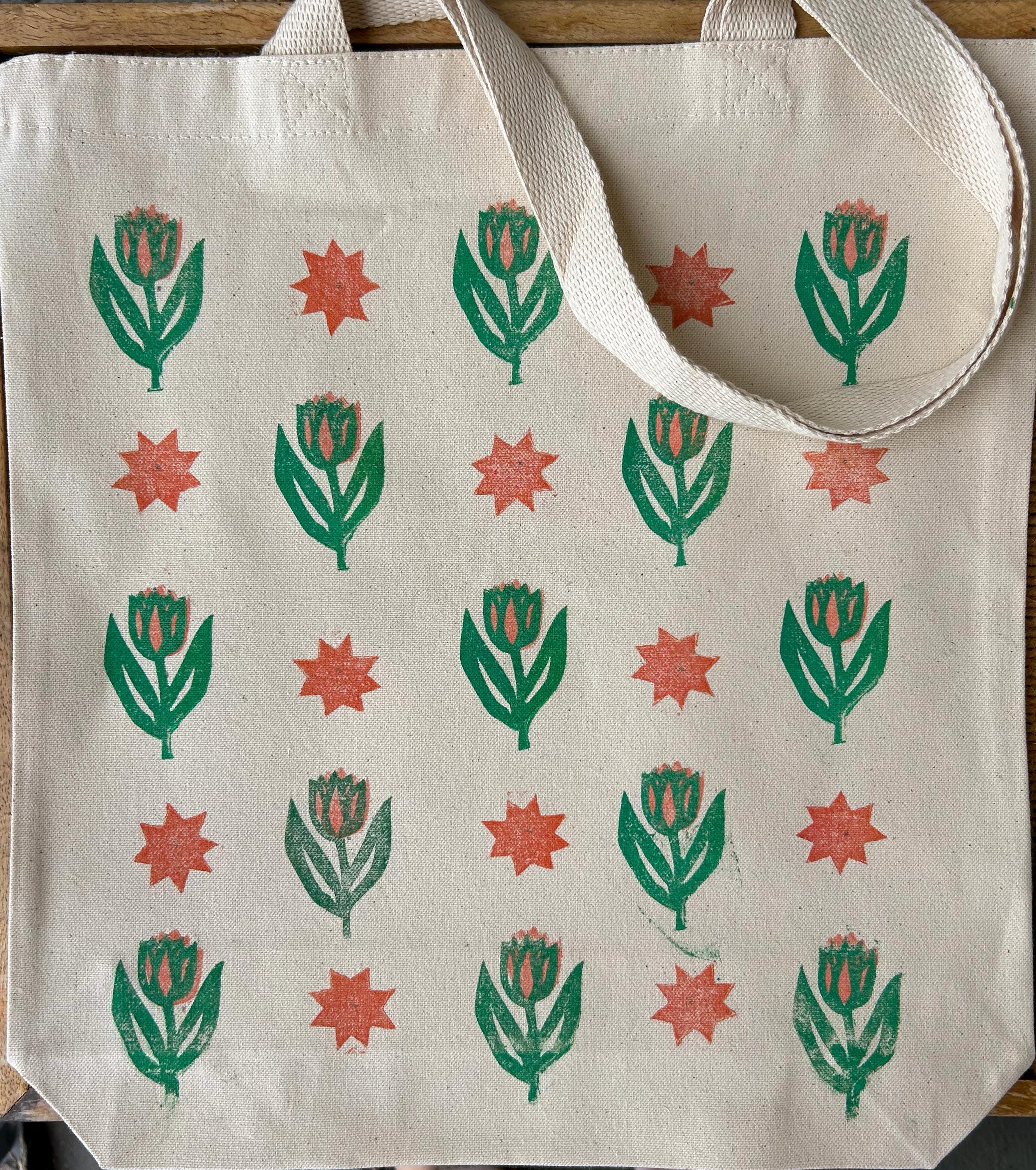 Tulip Tote Bag